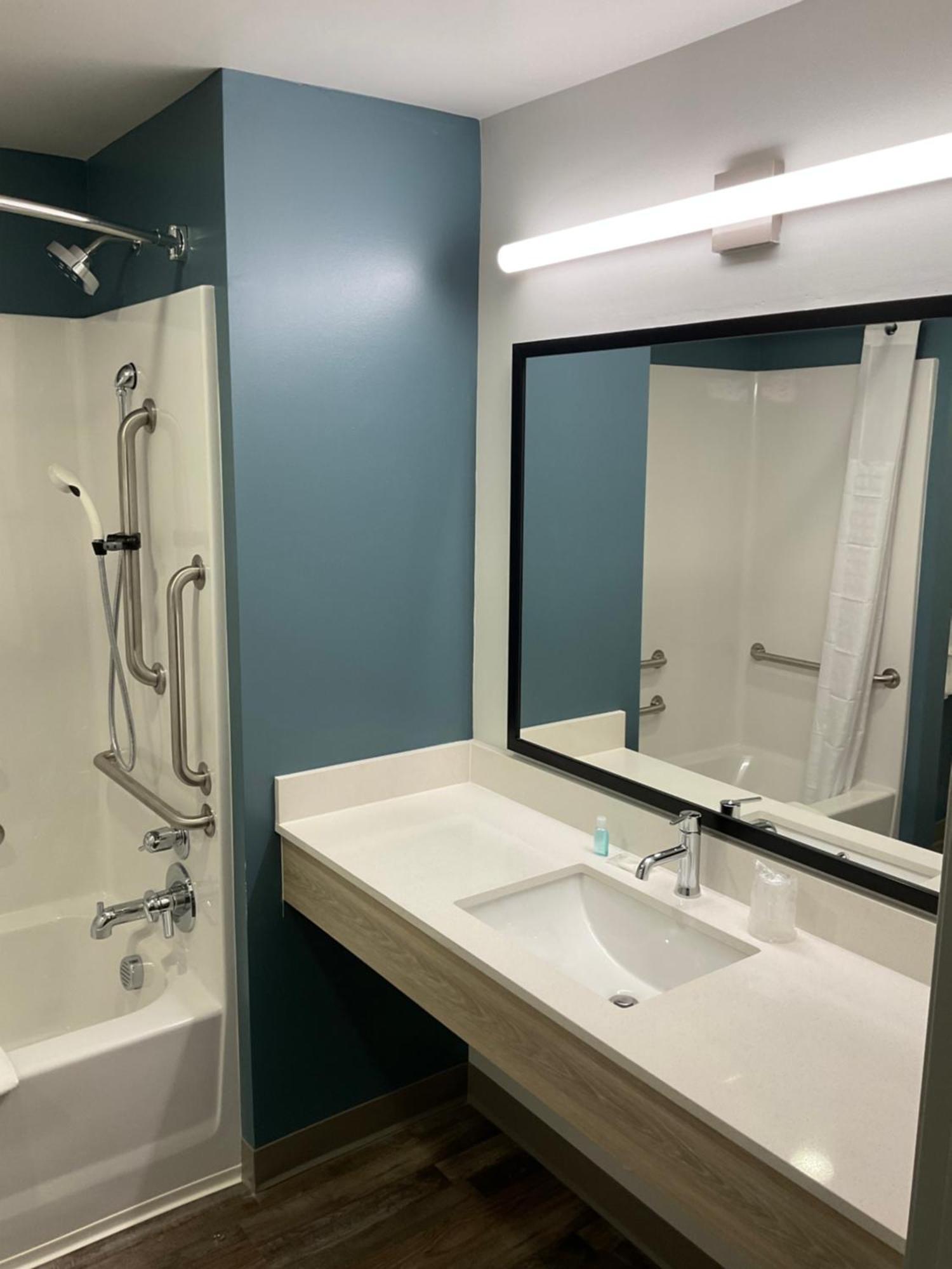 Woodspring Suites Winston-Salem Near Hanes Mall エクステリア 写真